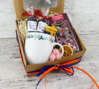 Kosz prezentowy - ROZGRZEWAJĄCY KUBEK - obrazek 11