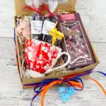 Kosz prezentowy - ROZGRZEWAJĄCY KUBEK