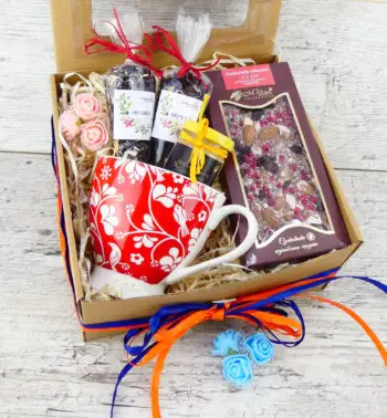 Kosz prezentowy - ROZGRZEWAJĄCY KUBEK