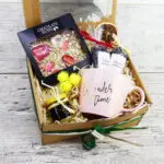 Kosz prezentowy - ROZGRZEWAJĄCY KUBEK deLux