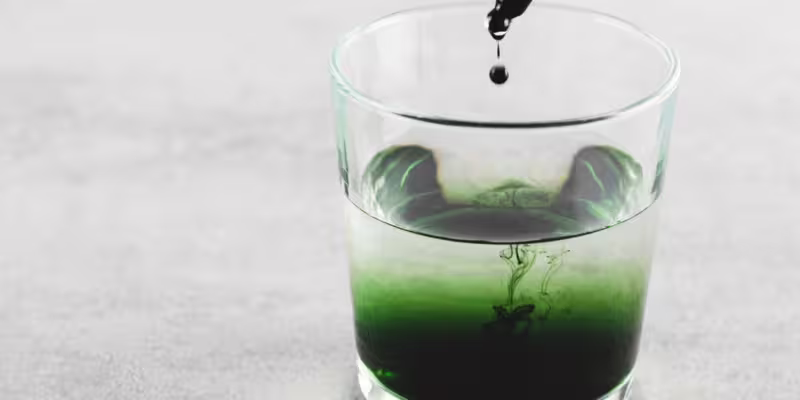 CHLOROFIL BESTSELLER w płynie 500ml - szklana butelka - obrazek 3